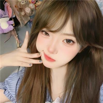 大宅院的女人